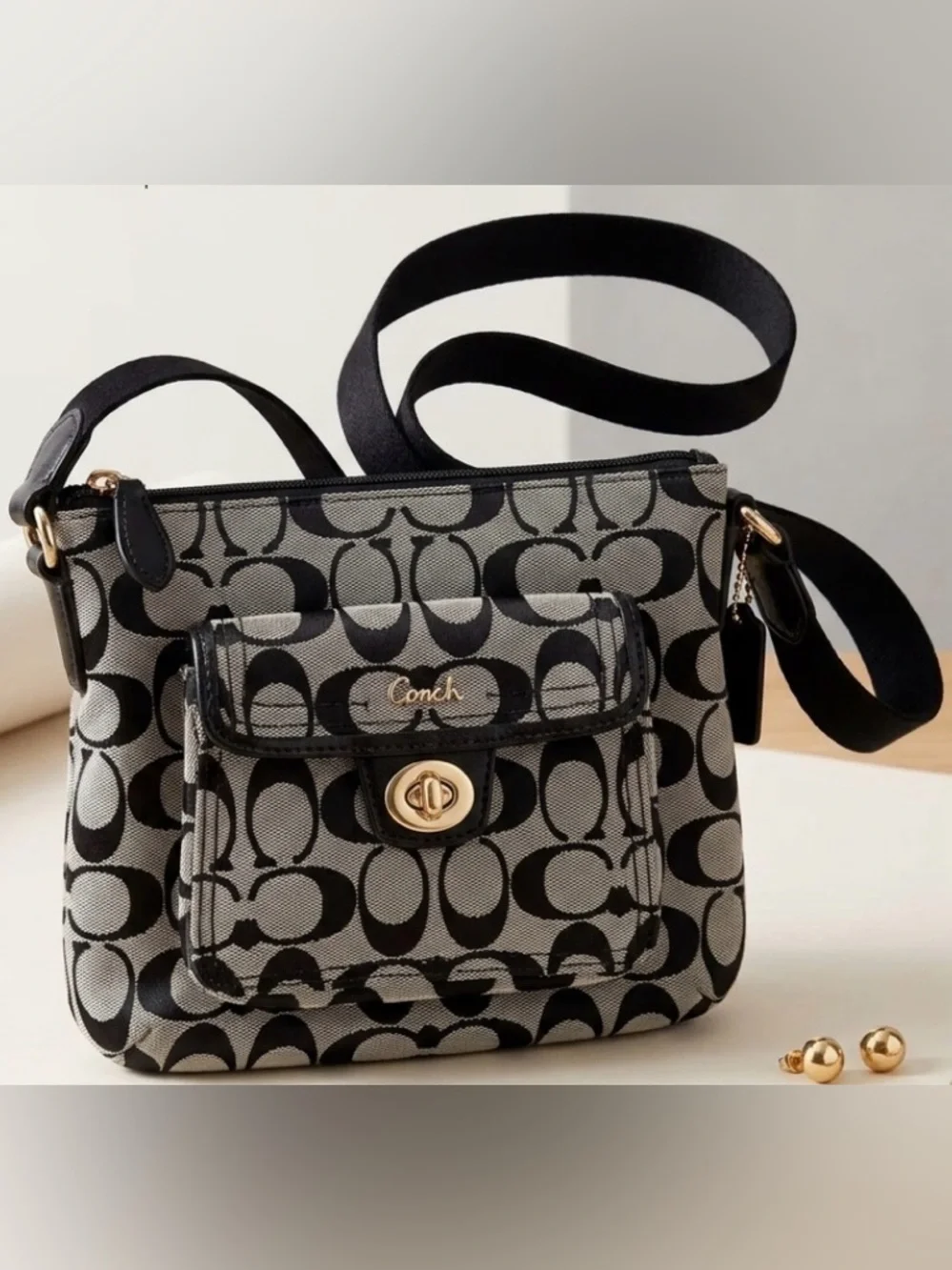 Coach Signature Swingpack Crossbody Bag - Picture 1 of 10